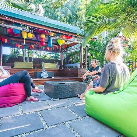 Tropic Days Boutique Hostel Cairns Exterior foto
